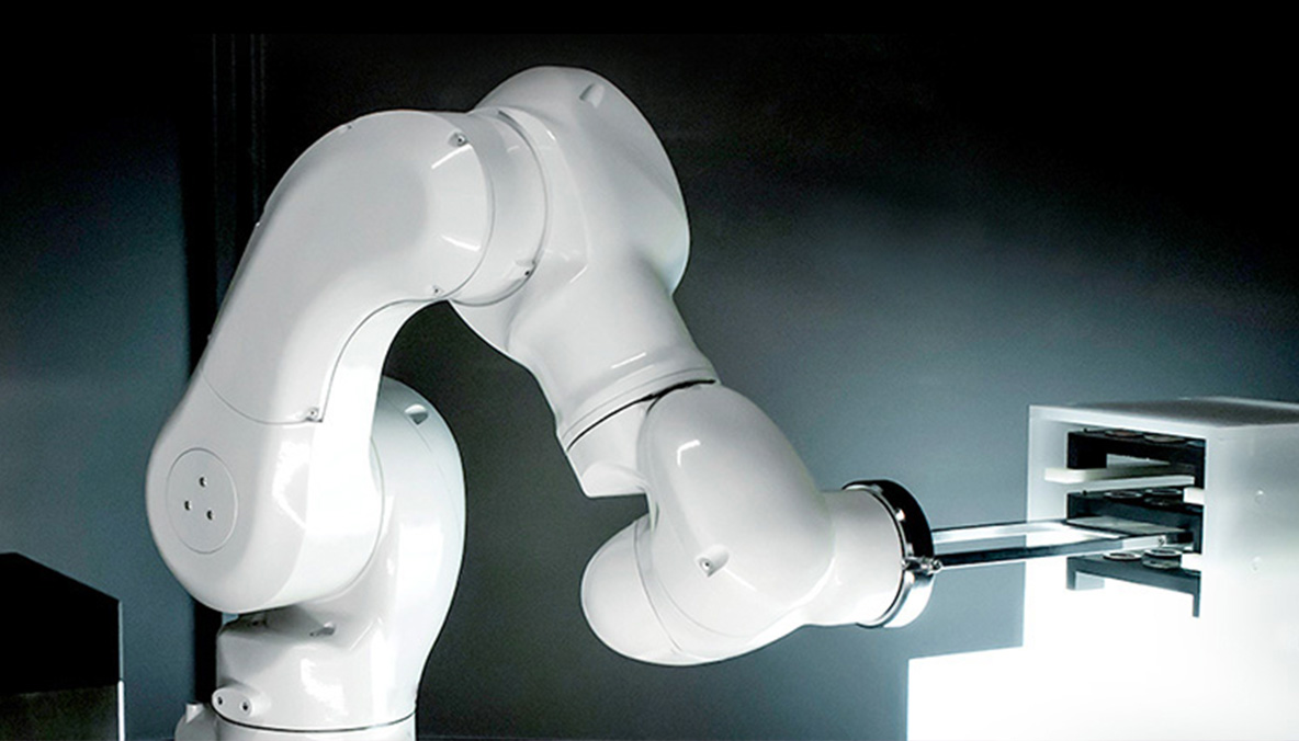 ヒト協調ロボット