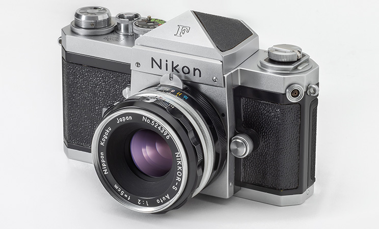 Nikon Ff=55mmともかいてあります